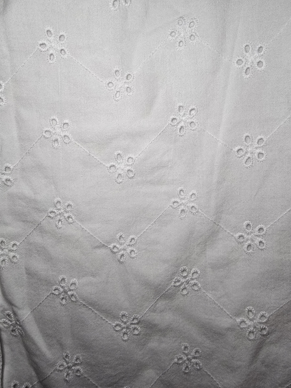 White J.Crew button-down blouse all-over eyelet embroidery, V Neck Small - Picture 4 of 10